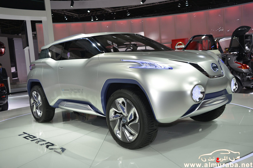 نيسان تيرا 2013 تكشف نفسها في معرض باريس وتعمل بخلايا الطاقة الهيدروجينية Nissan TeRRa 73